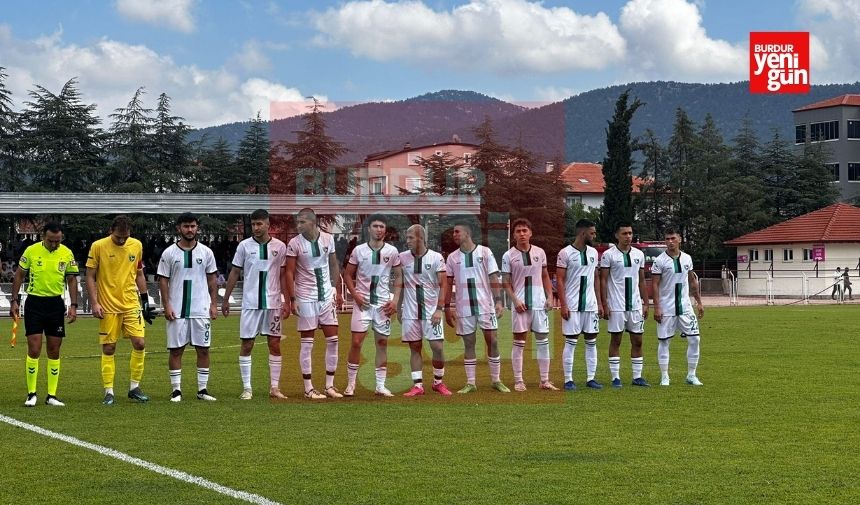 Bucak Belediye Oğuzhanspor Denizlispor (2)