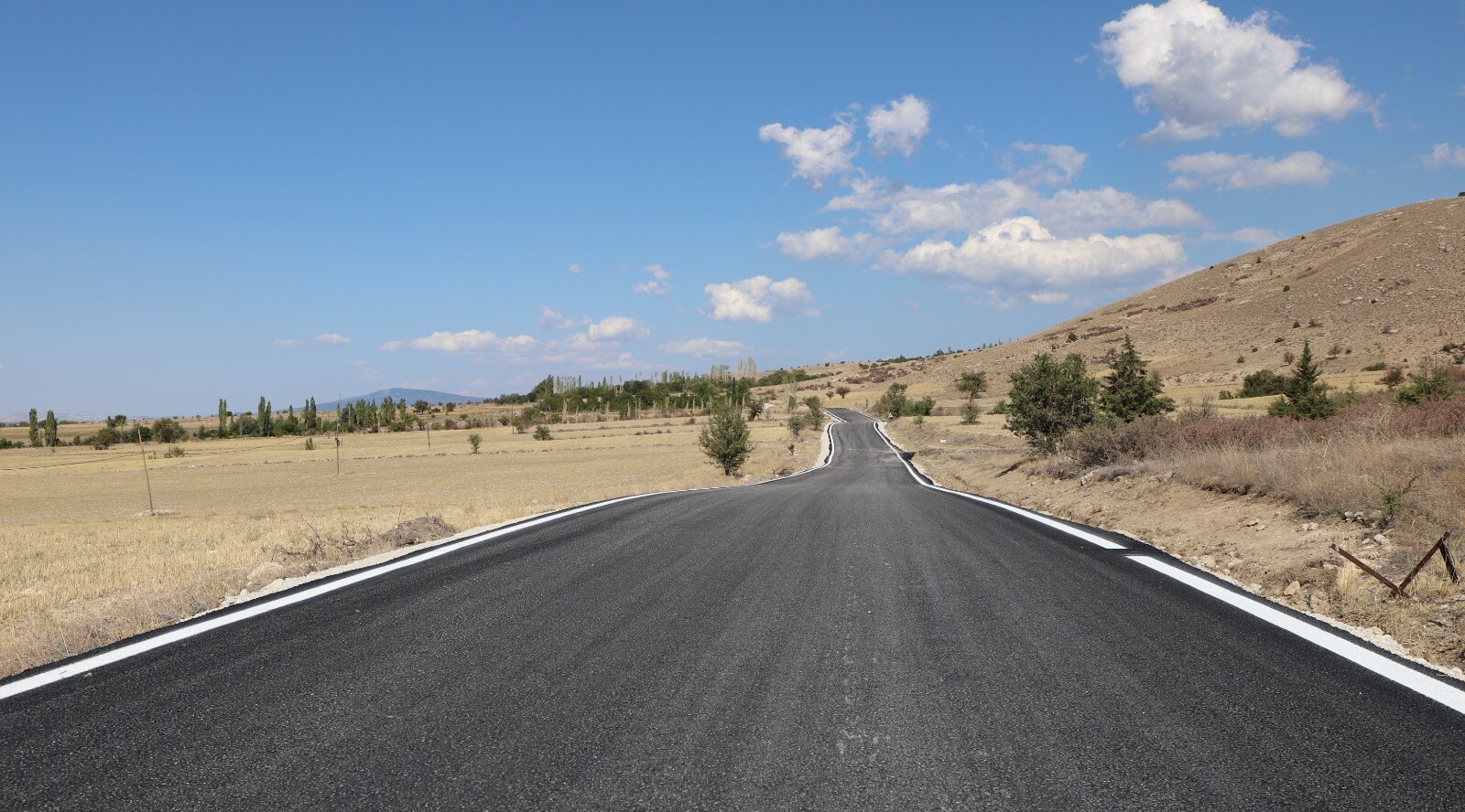 Burdur İl Özel İdaresi Genel Sekteri Ertilav'burdur’da 1.5 Km Asfalt Çalışması Tamamlandı (1)