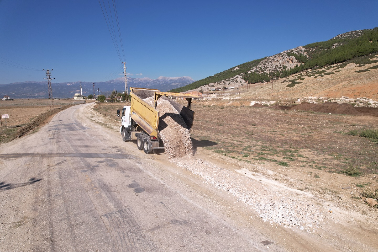 Bucak Belediyesi Atilla Mahallesi Yol 2