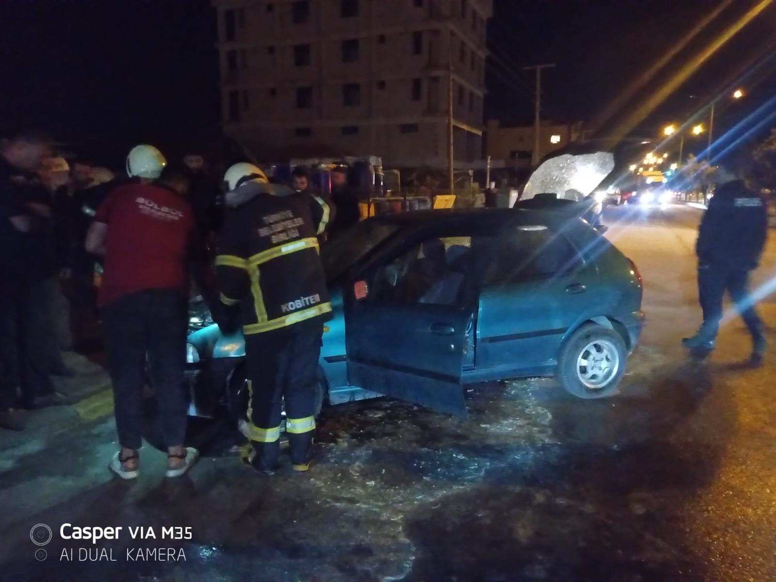 Bucak'ta Seyir Halindeki Araç Alev Aldı! İşte Detaylar (1)