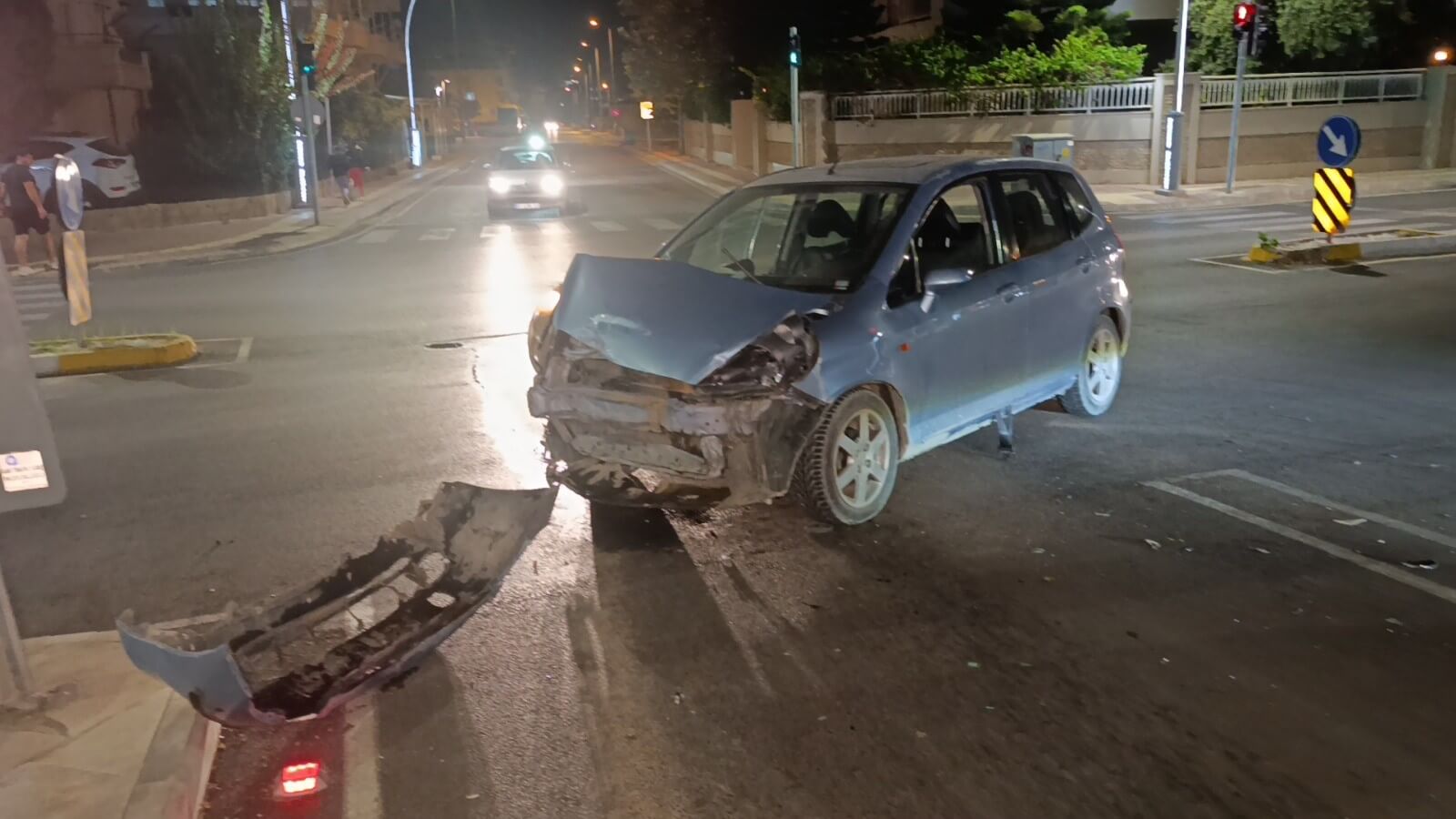 Kırmızı Işık İhlali Kazası! 1'I Bebek 4 Yaralı (1)