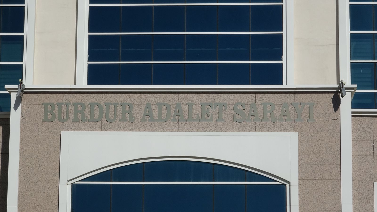 burdur adalet sarayı