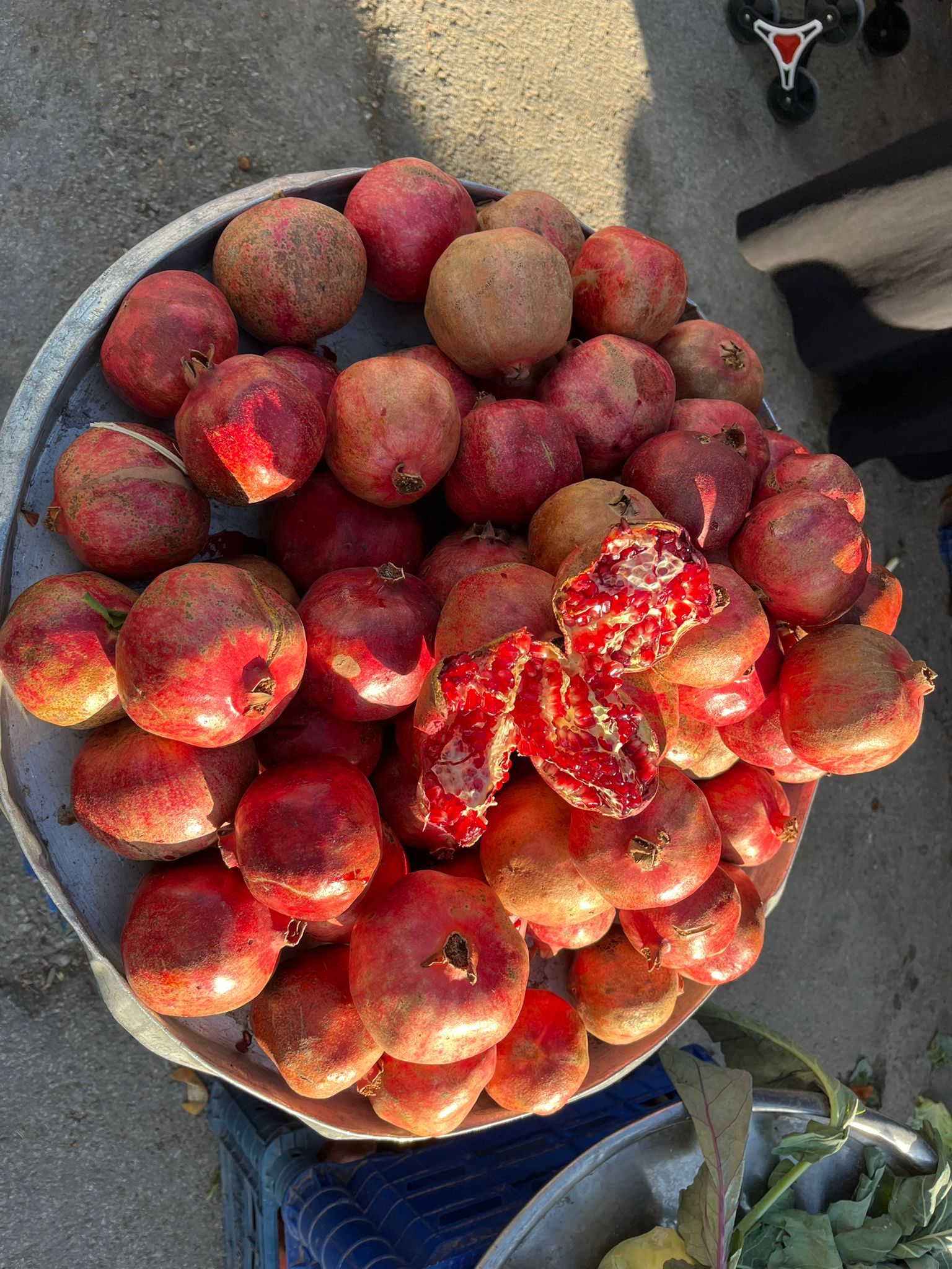 burdur salı pazarı nar fiyatı