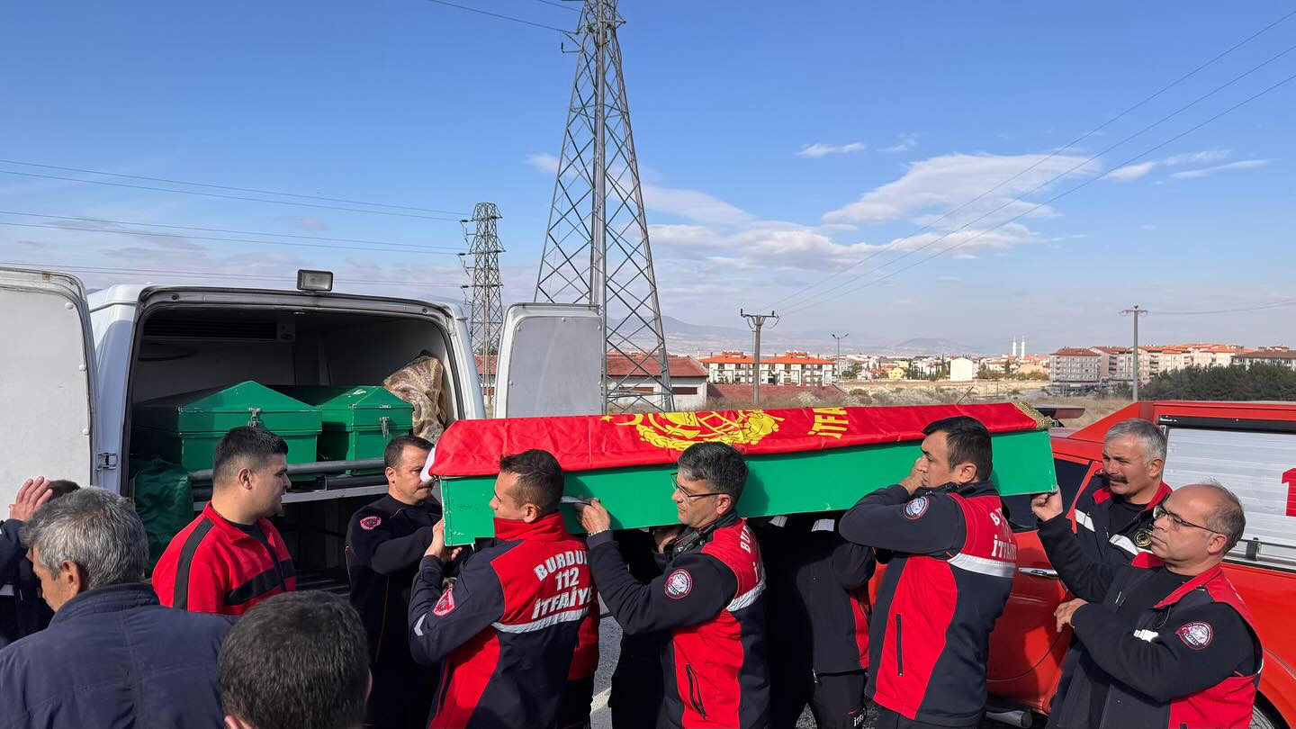 Burdur Belediyesi İtfaiye Müdürlüğü’nden Emekli Cemil Dinçer