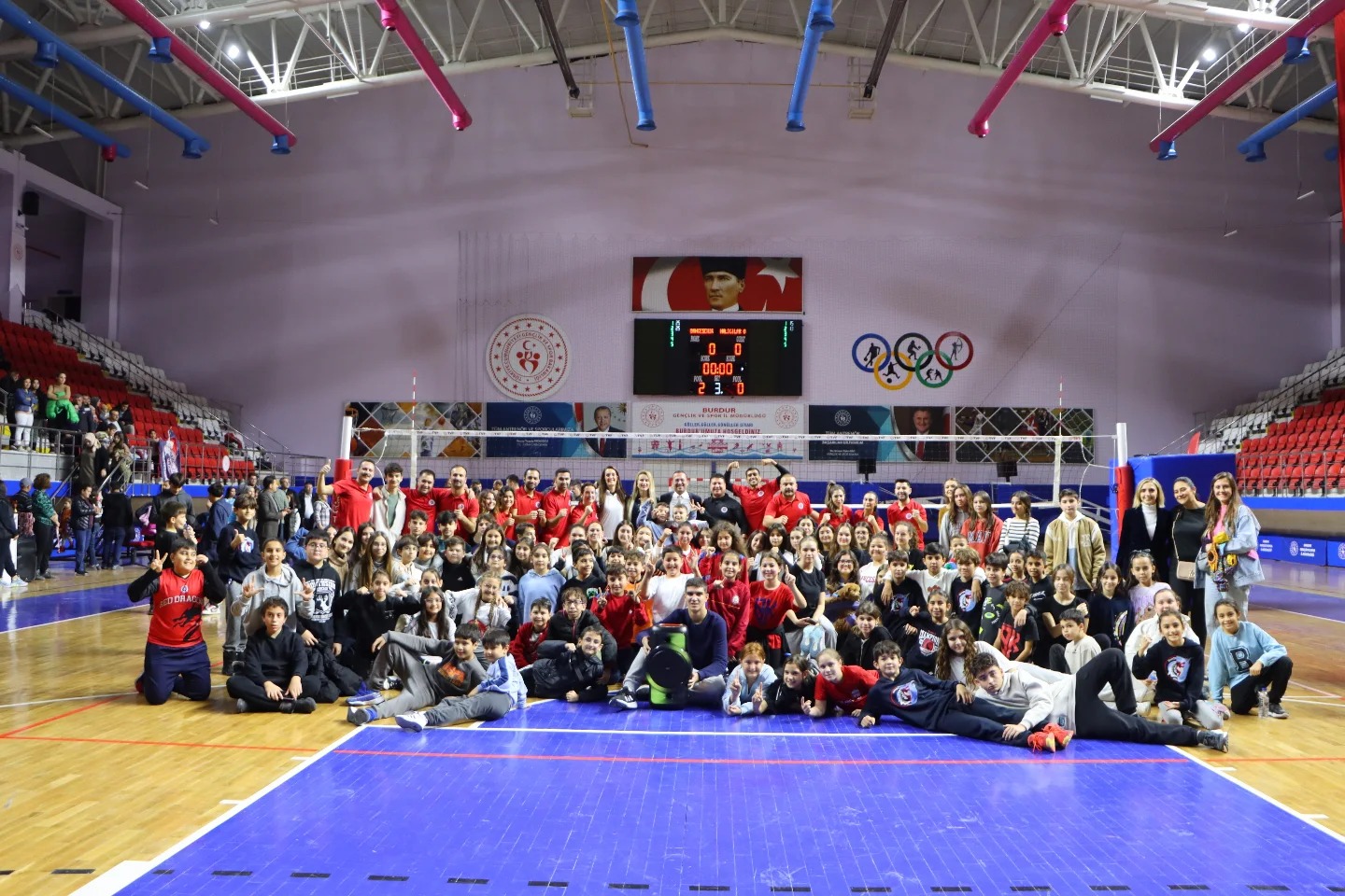 Burdur Öğretmenler Günü Voleybol Turnuvası (5)