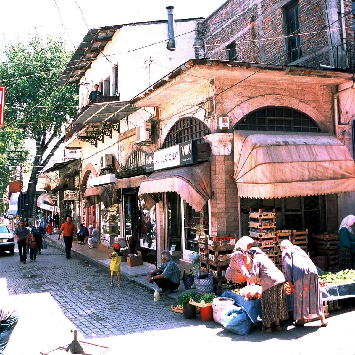 Uzunçarşıburdur