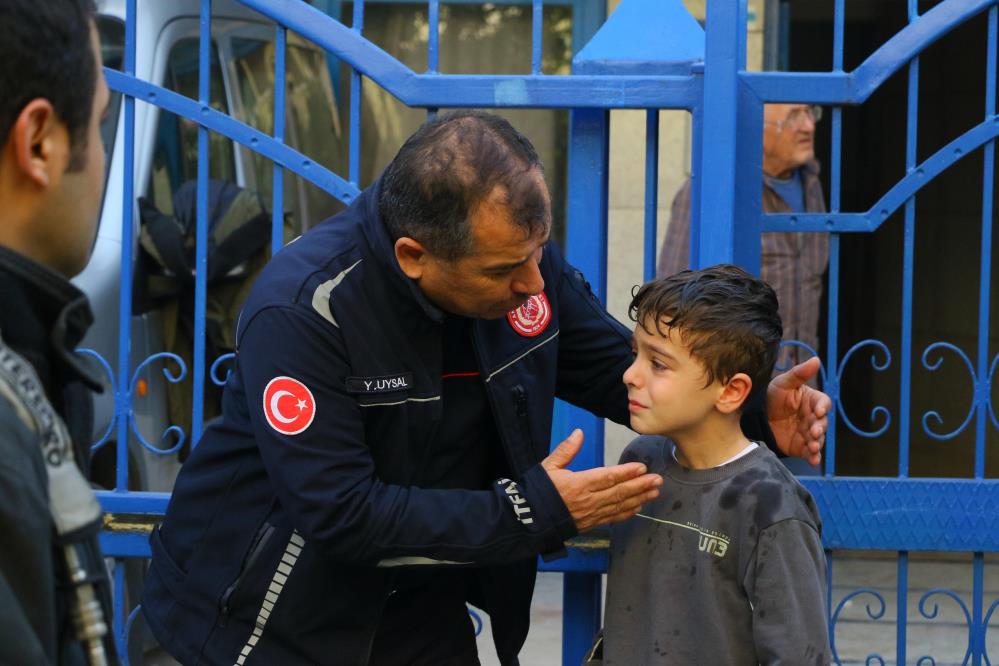 Kendisini Unuttu Ablasını Düşündü2