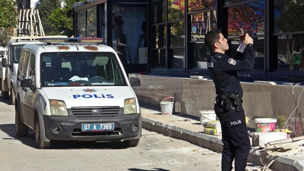 19 Yaşındaki Genç Kız Evinde Ölü Bulundu