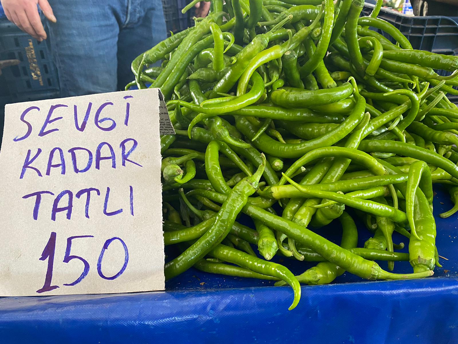 Burdur'da Acı Biberlerle Hayatın Gerçeklerini Anlatan Pazarcı 2