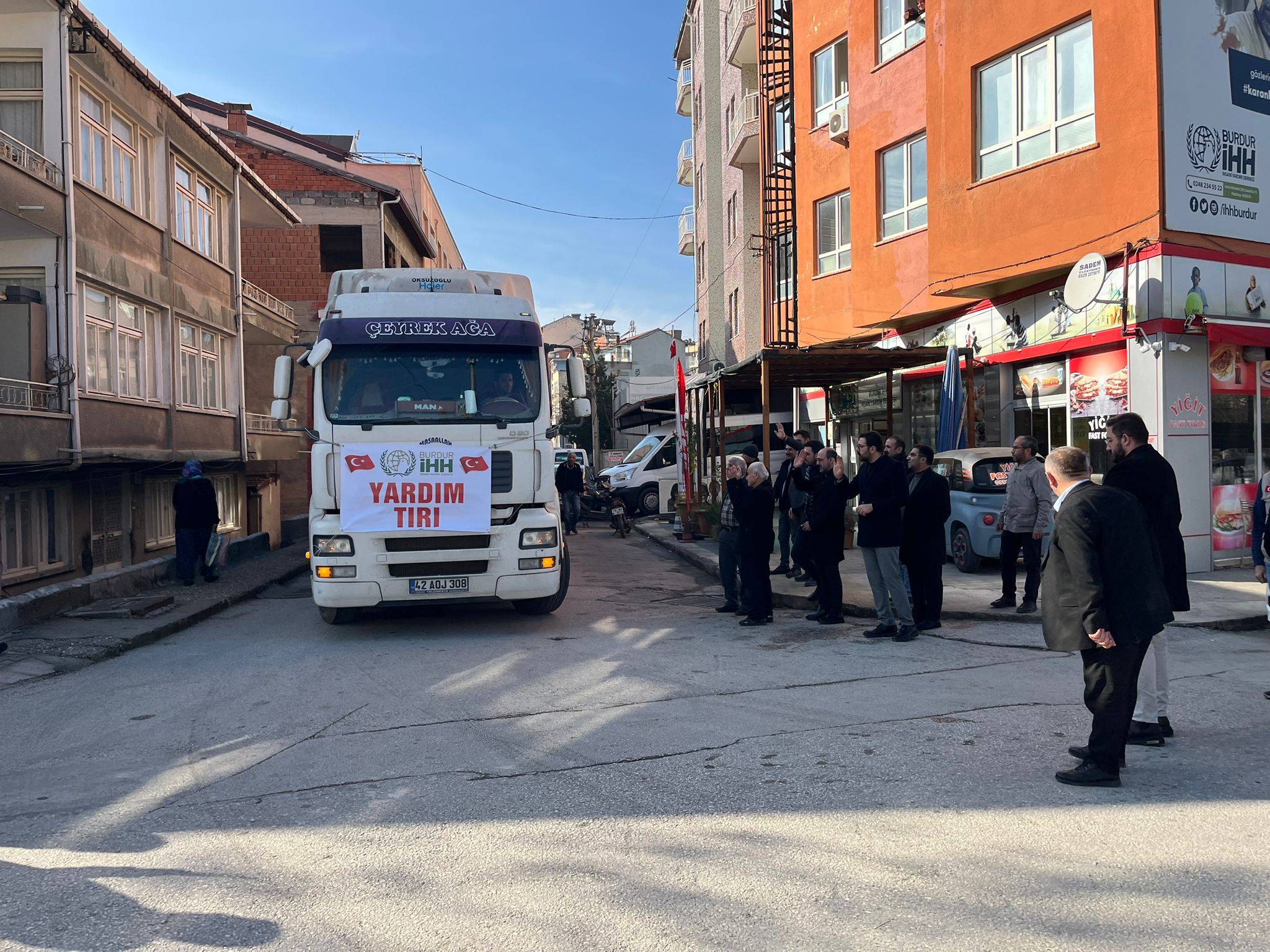 Burdur’dan Halep’e Yardım Tırı  2