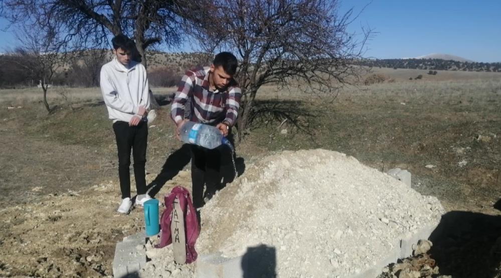 Işkence Görüp Boğazından Bıçaklanarak Vahşice Öldürüldü 3