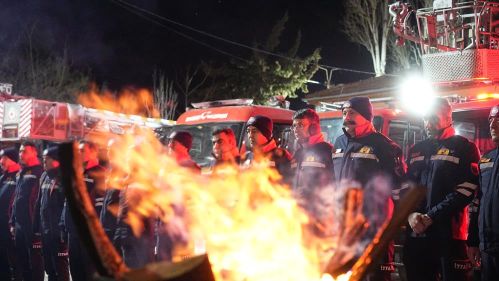 Depremin Simgelerinden Ebrar Sitesi Kahramanları Depremin Ikinci Yılında Şehitleri Sirenlerle Andı 3