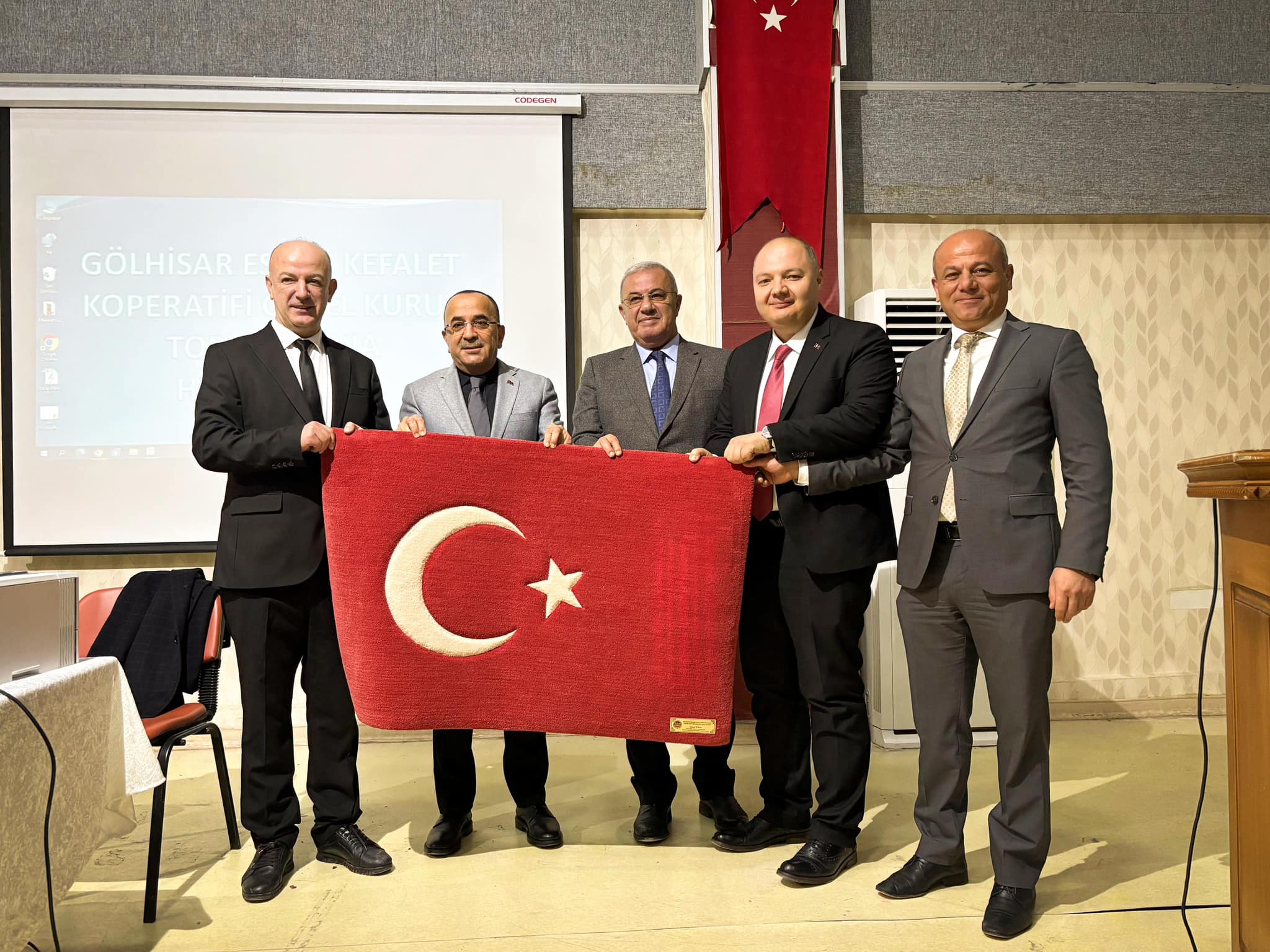 Gölhisar’da Genel Kurul Birlik İçinde Tamamlandı! (3)