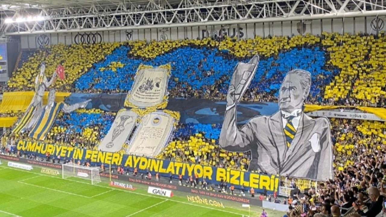 Fenerbahceye Tribun Kapatma Cezasi Fc625