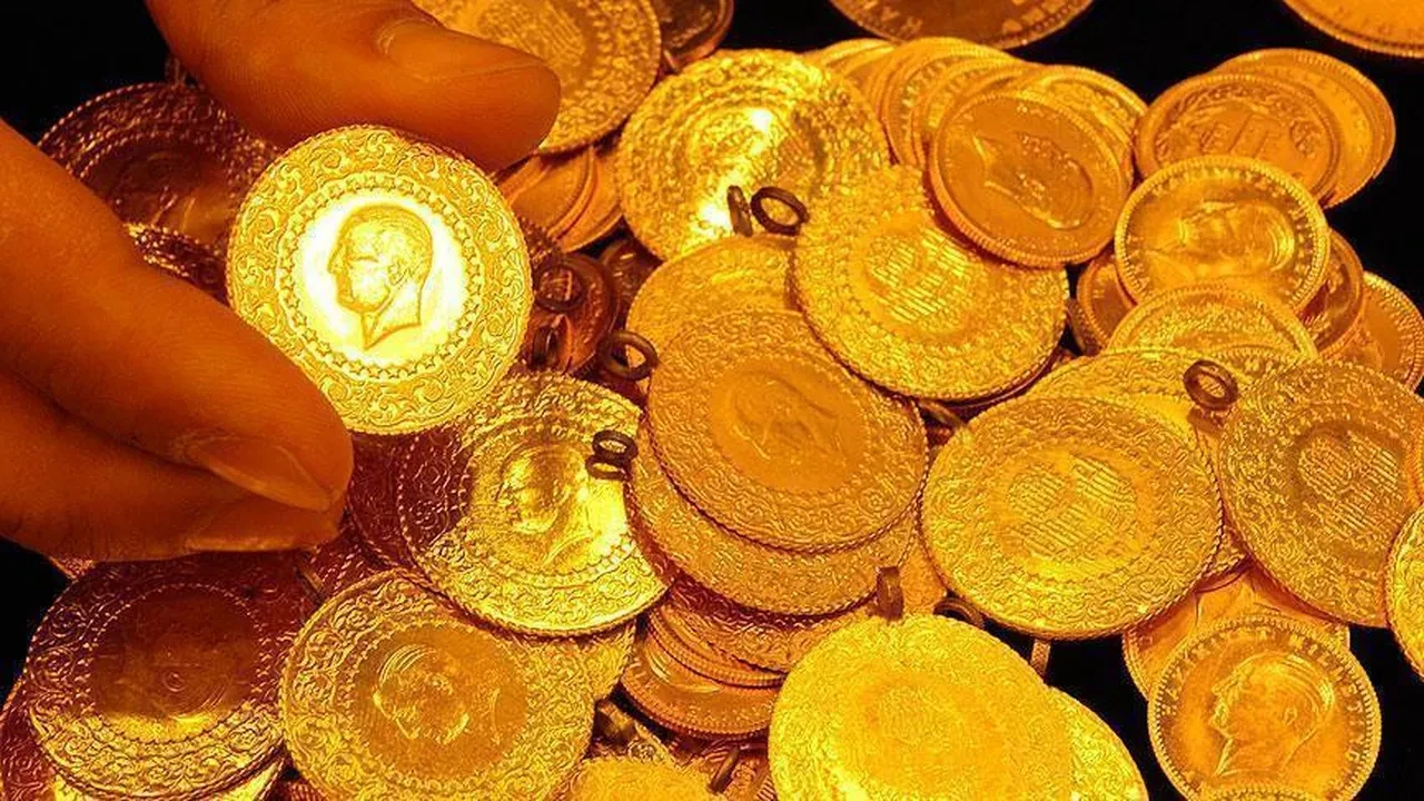 Gram Altin 6000 Lira Olacak Islam Memis Yol Hartasi Verdi Ne Zaman Altin Alalim 3243395 202508221101 6