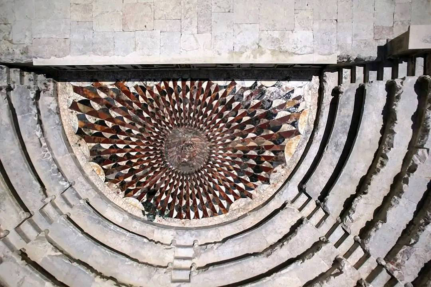 Medusa Mozaği Burdur (1)
