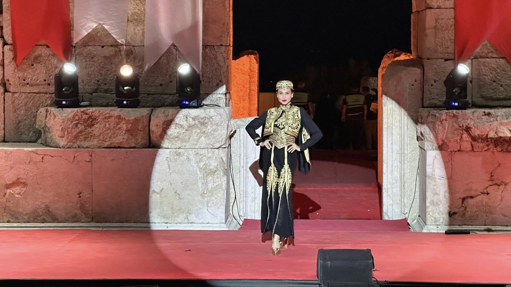 Burdur Gelinliği (2)