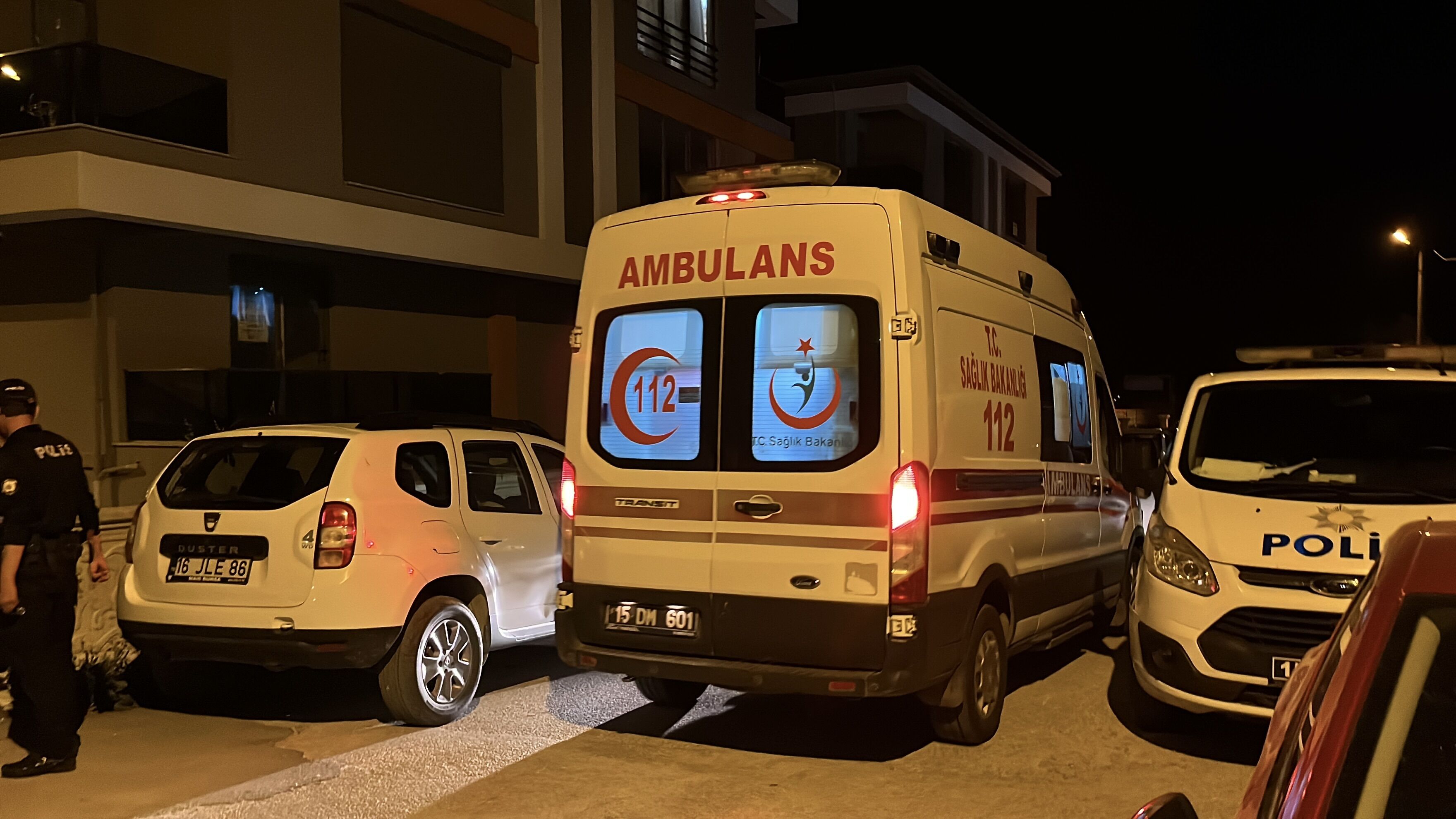 Burdur’da Kadın Cinayeti 36 Günlük Bebeğinin Yanında Bıçaklanarak Öldürüldü6