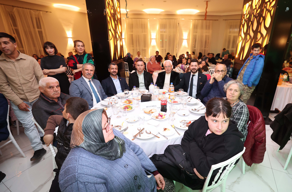 Ekran Resmi 2025 12 04 13.35.26