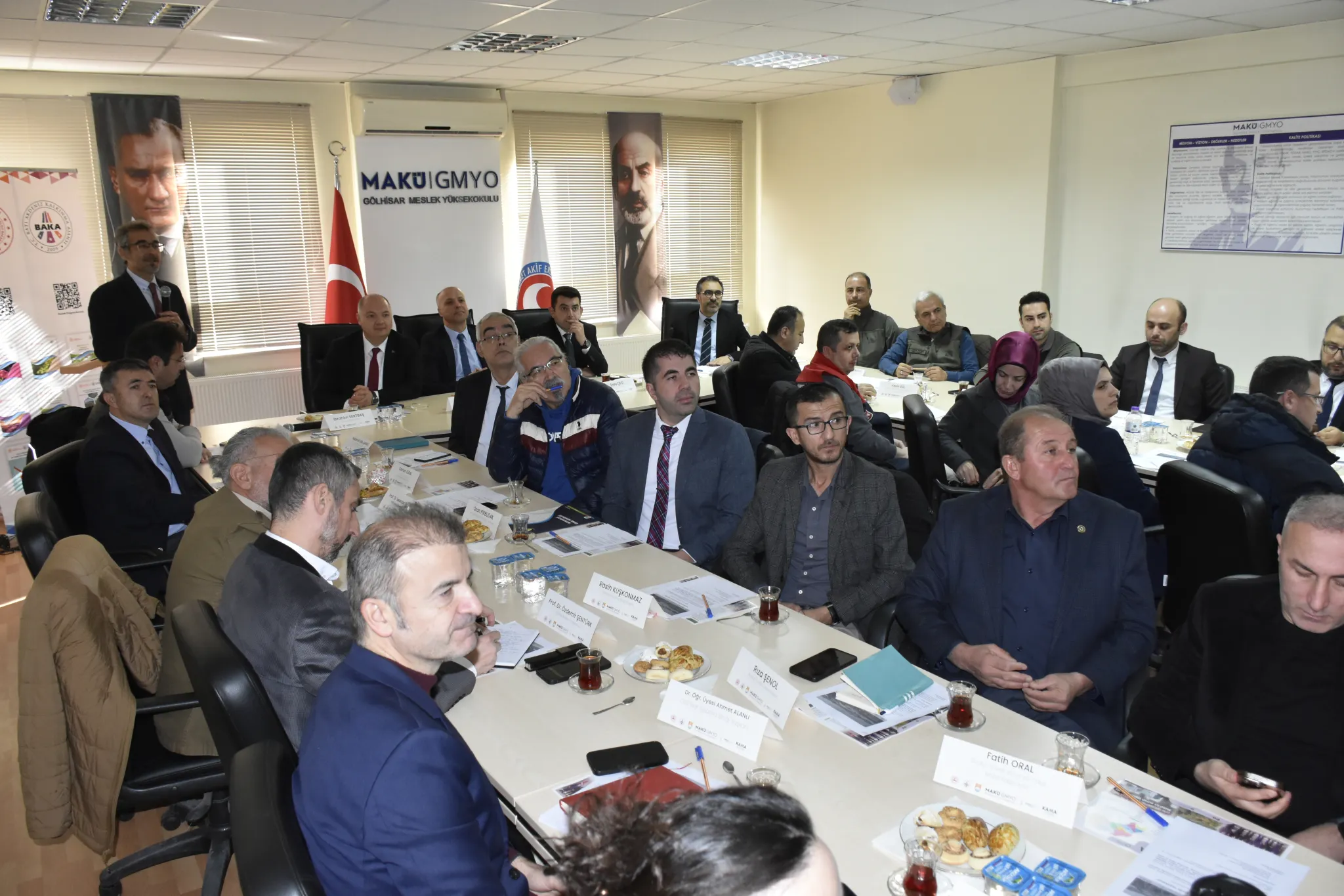 Gölhisar Gölü (2)