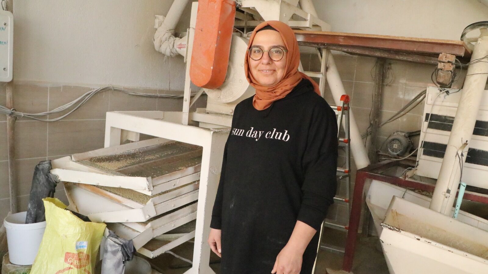 Kadın Değirmenci 13