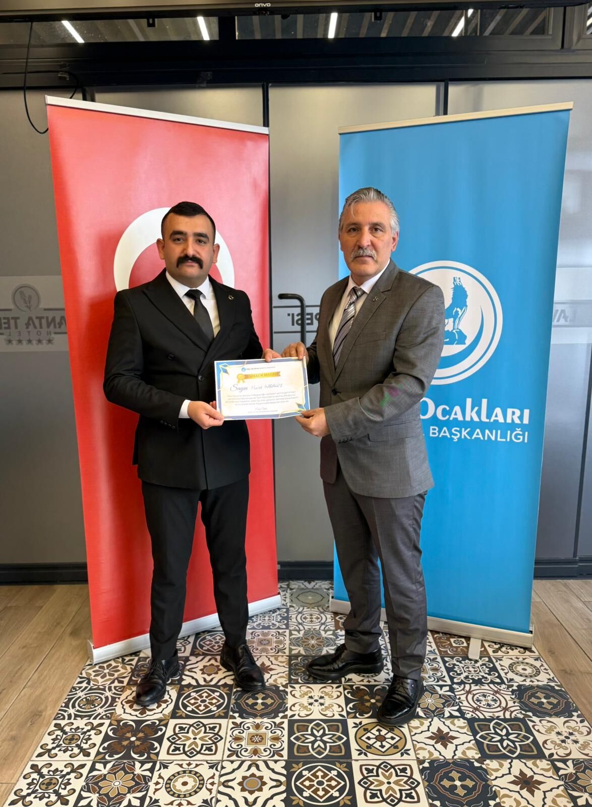 Ülkü Ocakları 15-1