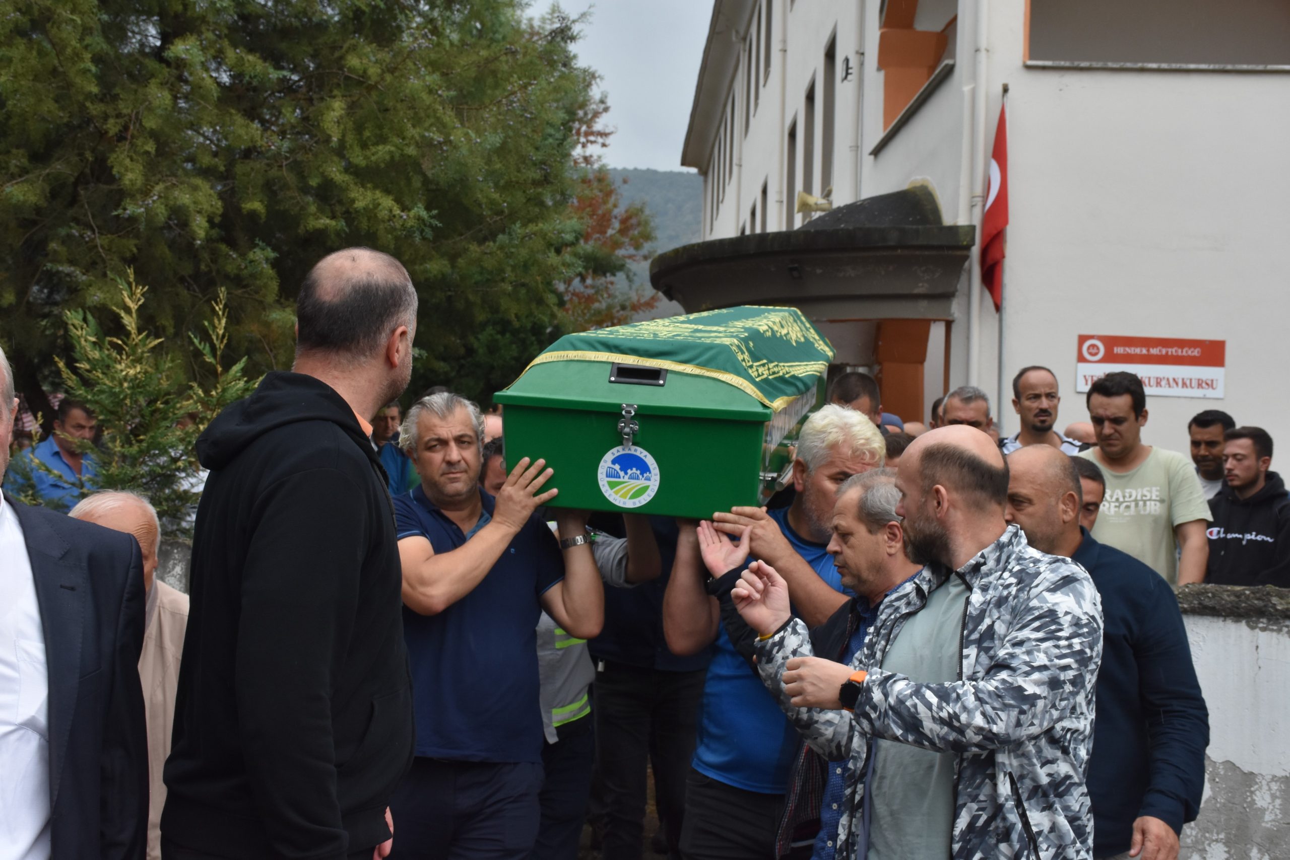 BALAYI YOLCULUĞU SONU OLMUŞTU, 11 GÜNLÜK GELİNE ACI VEDA BU ACININ TARİFİ YOK, YENİ EVLİ ÇİFTİ BALAYI YOLUNDAKİ KAZA AYIRDI BALAYI PLANINI İŞTE BU YÜZDEN ERTELEMİŞLER