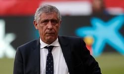 Beşiktaş'ın yeni teknik direktörü Portekizli Fernando Santos oldu! Fernando Santos kimdir?