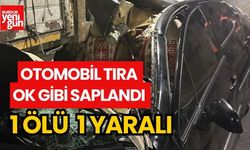  Otomobil tıra ok gibi saplandı: 1 ölü, 1 ağır yaralı