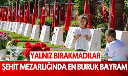 Şehit mezarlığında en buruk bayram