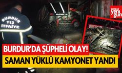 Burdur'da şüpheli olay! Saman yüklü kamyonet yandı