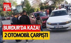 Burdur'da 2 otomobil çarpıştı