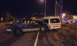 Hatay’da Korkutan Trafik Kazası! 2 Kişi Yaralandı