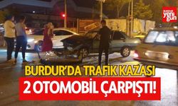 Burdur'da trafik kazası! 2 otomobil çarpıştı