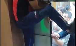 Mersin'de Asansör Kabusu: 10 Kişi Mahsur Kaldı!