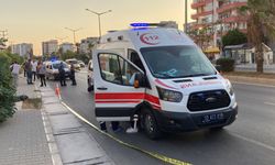 Mersin'de kaldırımda ölü bulundu