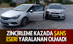 Zincirleme kazada şans eseri yaralanan olmadı