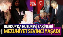 Burdur'da Huzurevi Sakinleri Mezuniyet Sevinci Yaşadı