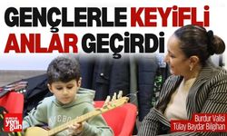 Burdur Valisi Gençlerle Keyifli Anlar Geçirdi