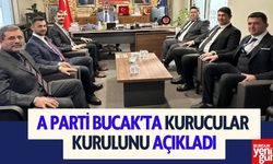 Anahtar Parti Bucak’ta 100 Kişilik Kurucular Kurulunu Açıkladı