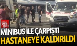 Minibüsle Çarpışan Motosiklet Sürücüsü Hastaneye Kaldırıldı