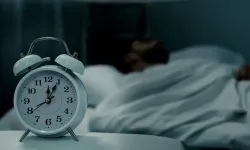 Uykumu alamıyorum demenizin sebebi bu yiyecekler! Tüketimi azaltmanın inanılmaz etkileri