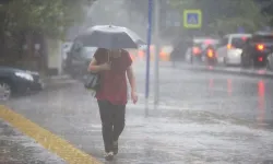 Meteoroloji Alarm Verdi! Yağmur Fırtına Dolu Her Şey Var