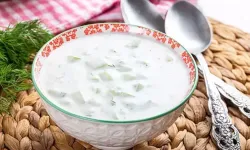 Cacığın Lezzetini Katlayan Sır! Şefler Naneyi Bıraktı, Bunu Koyuyor
