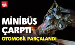 Minibüs Çarptı, Otomobil Parçalandı