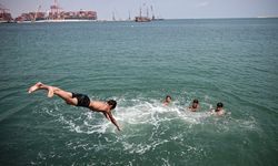 Doğu Akdeniz'de sıcak hava ve yüksek nem etkisini sürdürdü