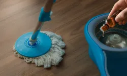 Yer Silme Suyuna Damlatın, Böcekler Kaçsın!