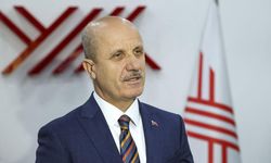 Prof. Dr. Erol Özvar kimdir, kaç yaşında ve aslen nerelidir?