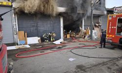 İskenderun'da Mobilya Atölyesi Yangını