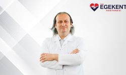 Hamilelere Güneş Kremi Uyarısı: "Mineral İçerikler Tercih Edin"